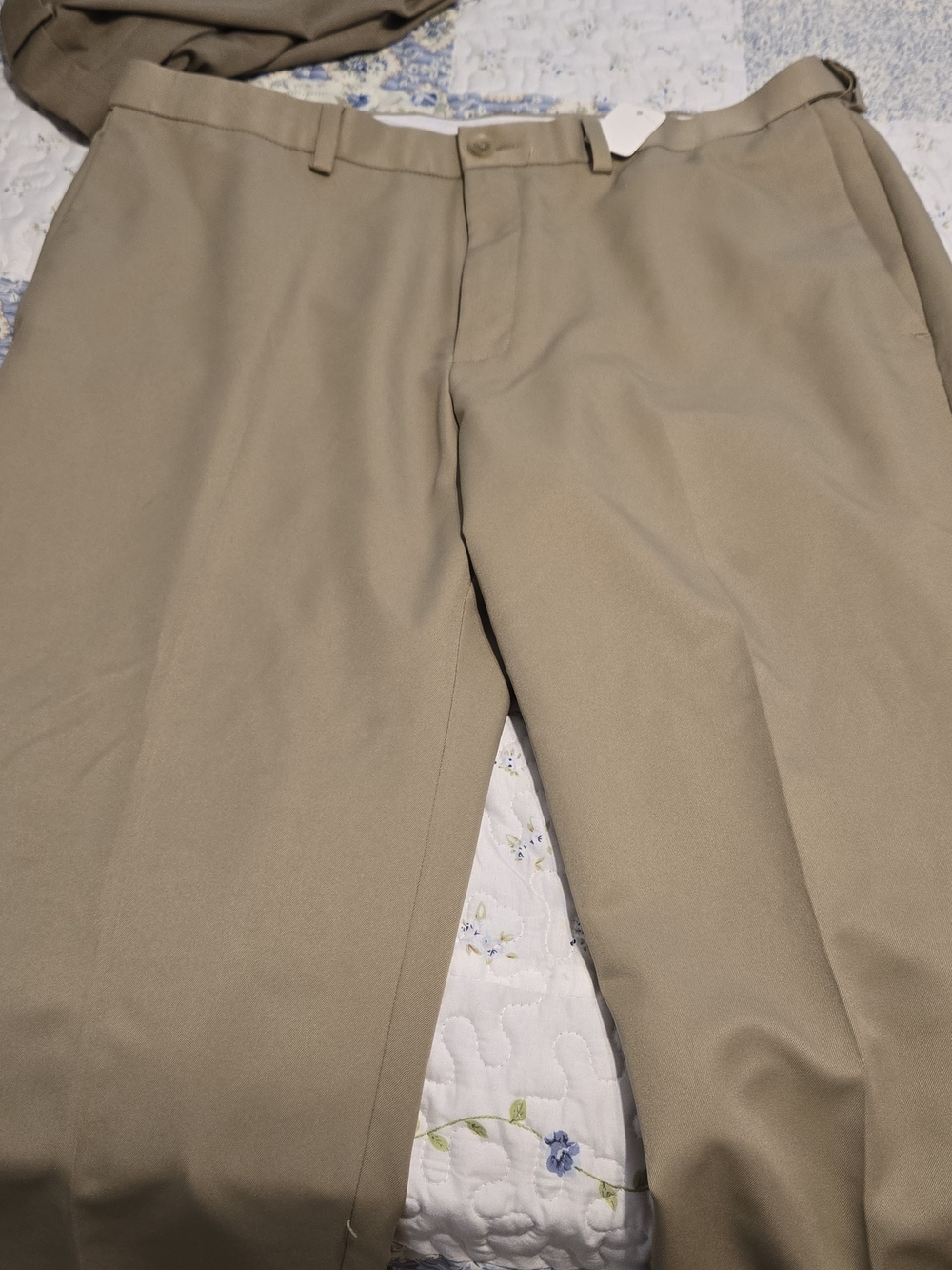 Dockers Men's Khaki Dress Pants - Neutral Tan